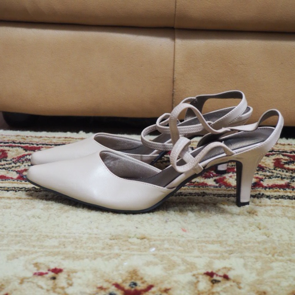 Life Stride Strapped Heels